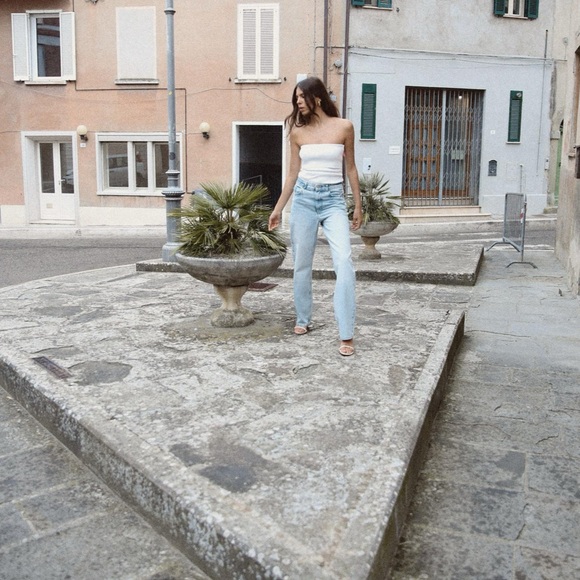 ZARA Z1975 HIGH WAIST LONG LENGTH REGULAR LEG JEANS - Picture 2 of 5